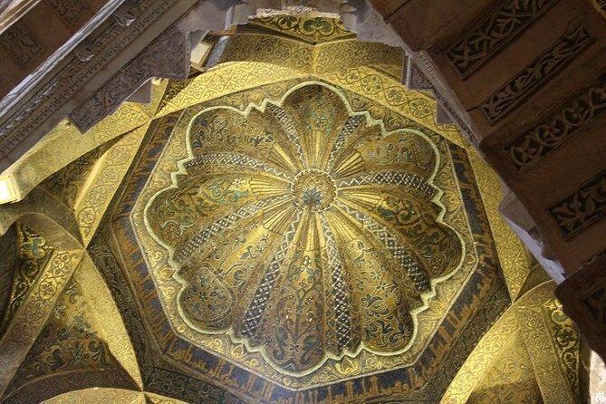 Guided tour of the Mosque with entrance included - The Sum Up