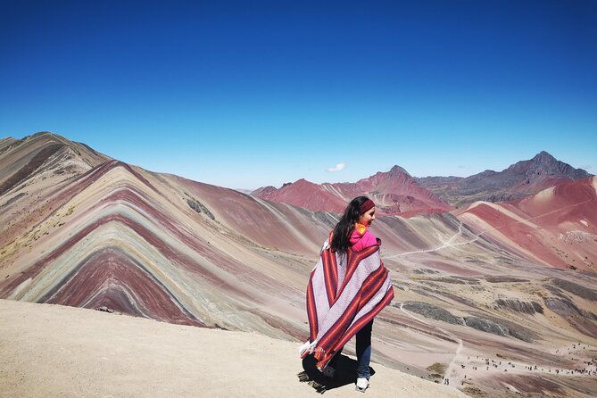 guided-tour-of-the-mountain-of-colors-in-cusco