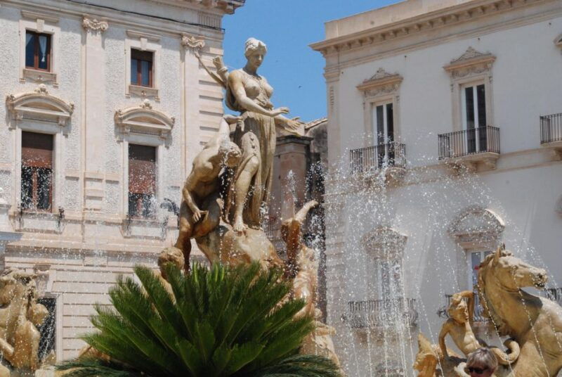 guided-tour-of-the-neapolis-archaeological-park-and-ortigia