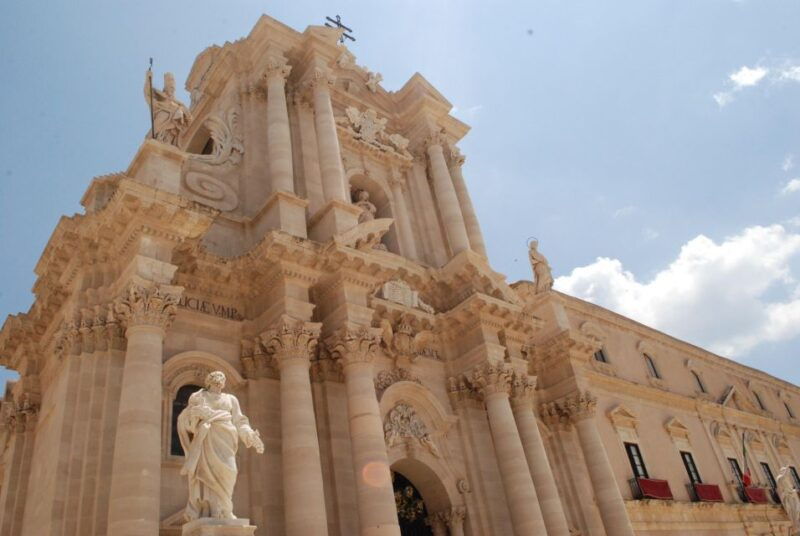 guided-tour-of-the-neapolis-archaeological-park-and-ortigia