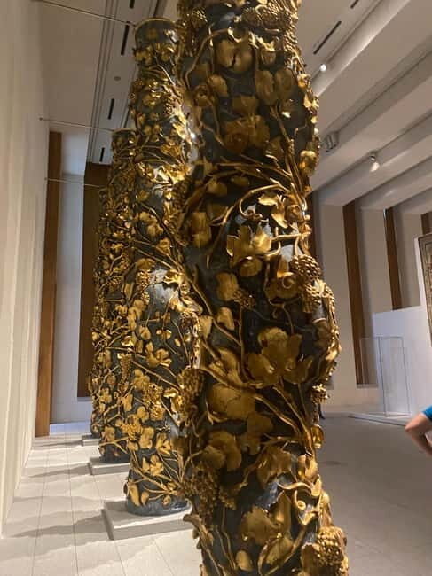 Guided Tour of The Royal Collections Gallery - What to Expect at Each Stop