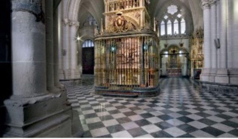 guided-tour-of-the-toledo-cathedral-input-no-included