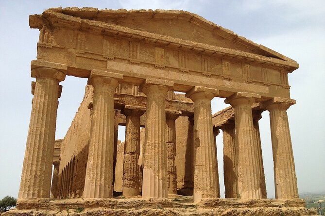guided-tour-of-the-valley-of-the-temples-in-agrigento