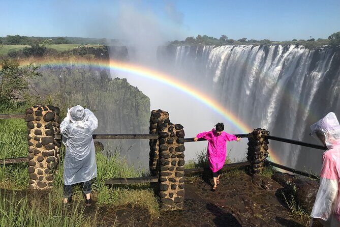 Guided Tour of The Victoria Falls and flight of angels - Key Points
