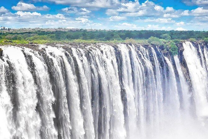 Guided Tour of The Victoria Falls On The Zambia Side - Exploring the Guided Tour of Victoria Falls on the Zambia Side