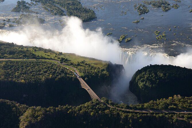 Guided Tour of the Victoria Falls on the Zambian side - Key Points