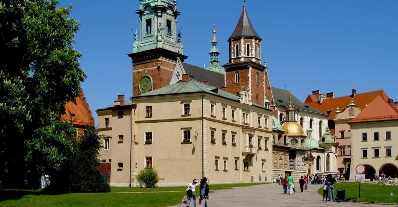 guided-tour-of-the-wawel-castle-cathedral-in-cracow