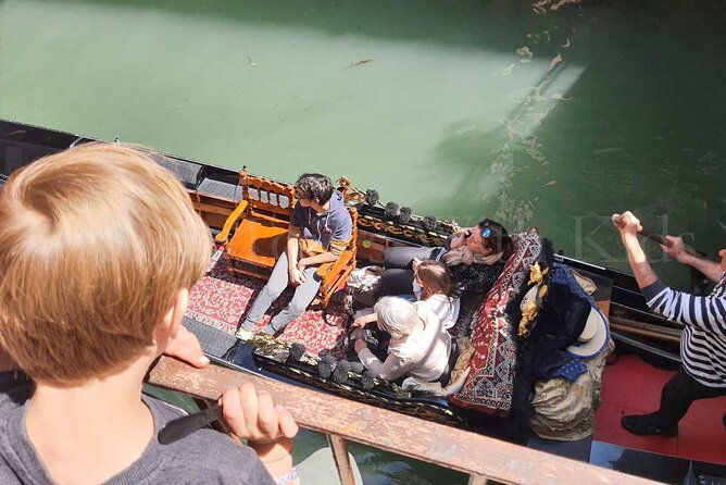 guided-tour-of-venice-city-highlights-for-kids-families