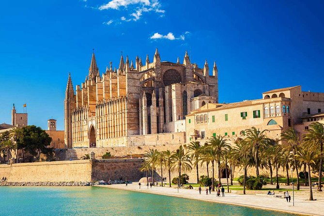 guided-tour-palma-old-town-and-cathedral-visit