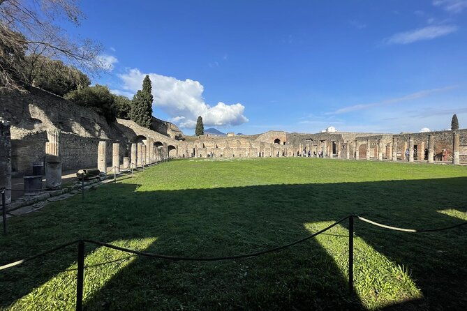 guided-tour-pompeii-and-vesuvius-from-positano-skip-the-line