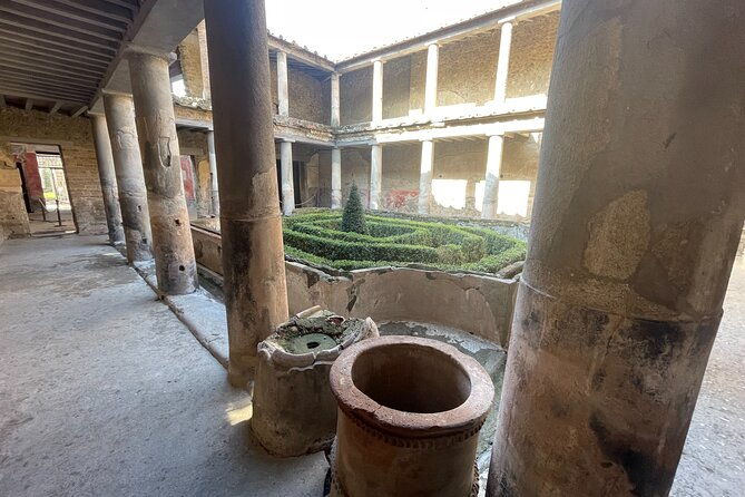 guided-tour-pompeii-and-vesuvius-from-positano-skip-the-line