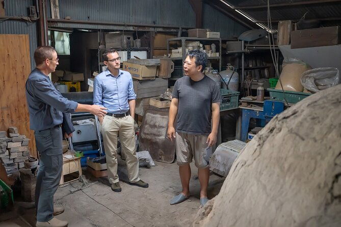 guided-tour-to-bizen-pottery-artists-with-experience-lunch