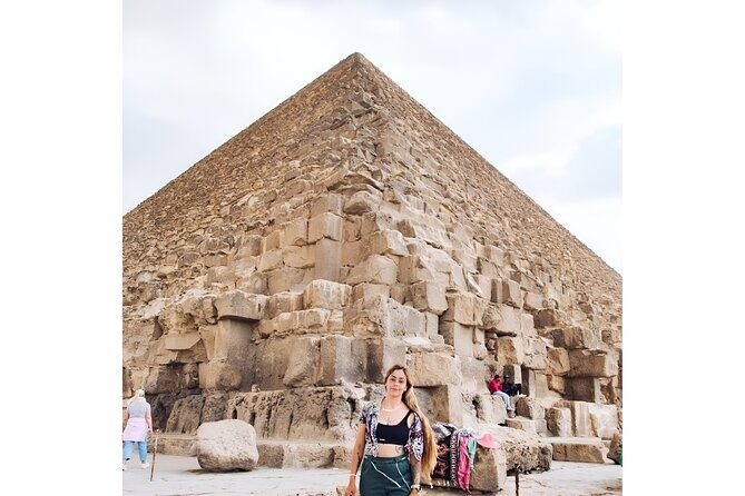 Guided Tour to Giza Pyramids & Sphinx and Grand Egyptian Museum - Key Points