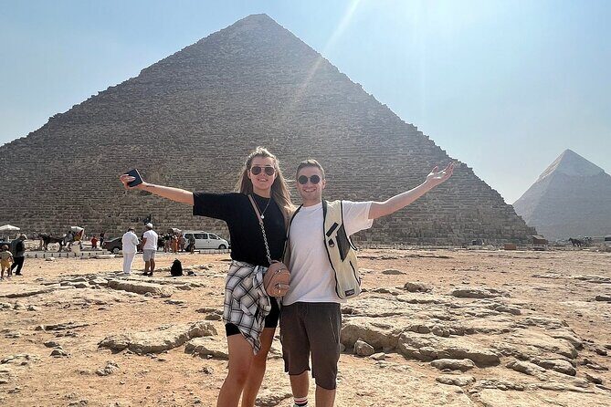 Guided Tour to Giza Pyramids ,Sphinx, Camel & inside the pyramids - FAQ