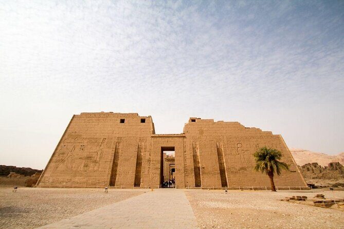Guided Tour to Habu Temple and Ramesseum on Luxor's West Bank - Key Points