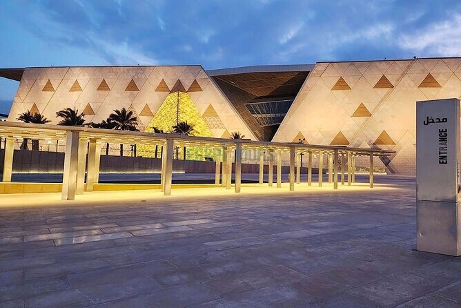 Guided tour to the Grand Egyptian Museum Giza Pyramids with Lunch - FAQs