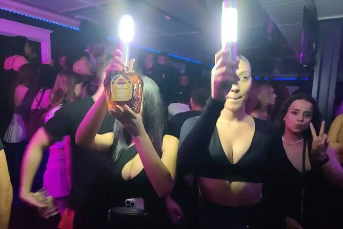 guided-tour-vip-nightlife-experience-in-sosua-with-private-pickup