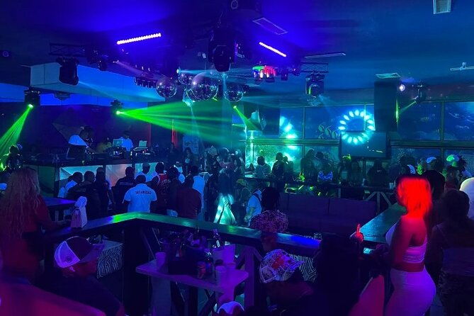 guided-tour-vip-nightlife-experience-in-sosua-with-private-pickup