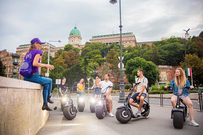 guided-tours-in-budapest-on-luna-e-scooter