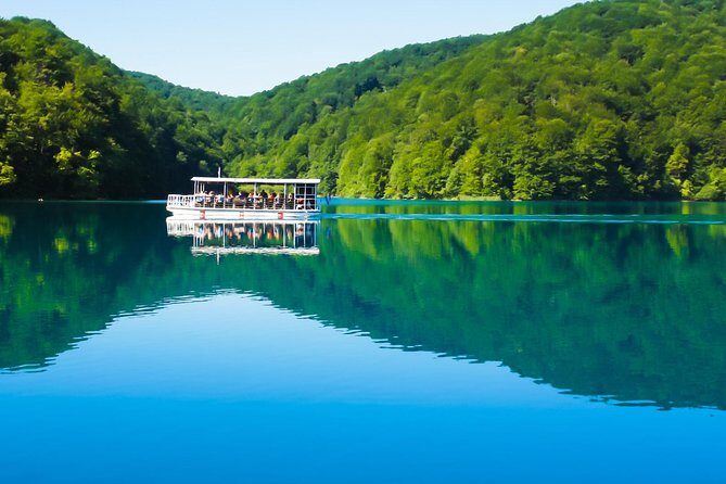 Guided transfer from Zagreb to Split with Plitvice Lakes stop - Why This Tour Stands Out