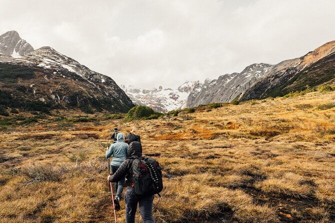 guided-trek-to-laguna-esmeralda-with-lunch