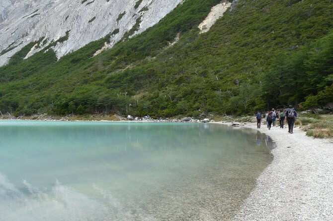 guided-trek-to-laguna-esmeralda-with-lunch