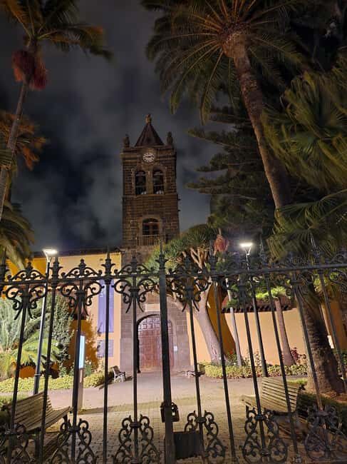 Guided visit and mysteries in San Cristóbal de La Laguna with a sweet treat. - Practical Aspects and What to Expect
