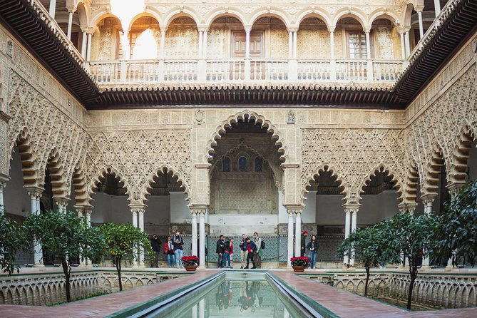 guided-visit-to-the-alcazar-of-seville-without-queues