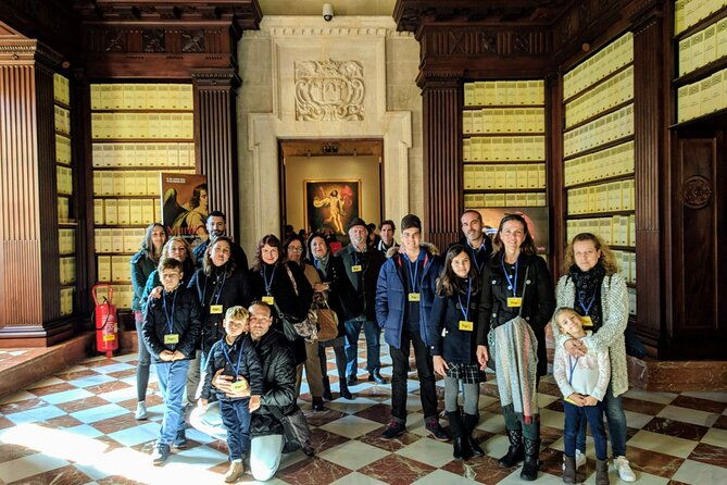 guided-visit-to-the-archive-of-the-indies-4