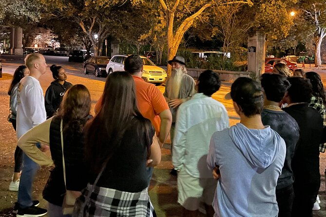 guided-walking-ghost-tour-in-charleston