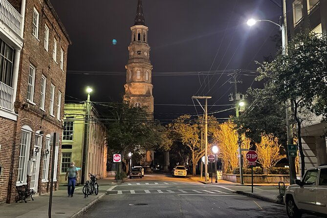 guided-walking-ghost-tour-in-charleston