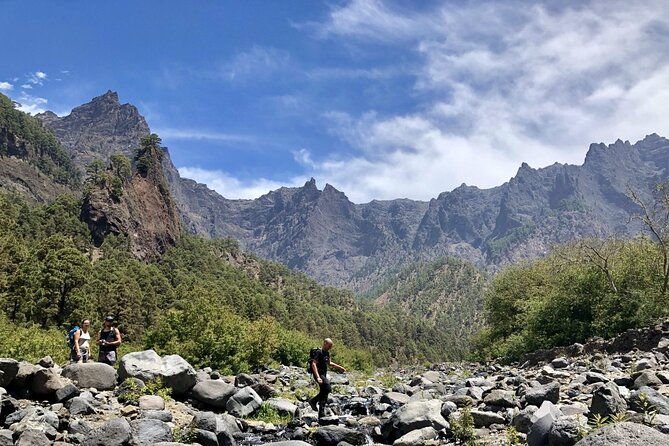 guided-walking-route-to-caldera-de-taburiente