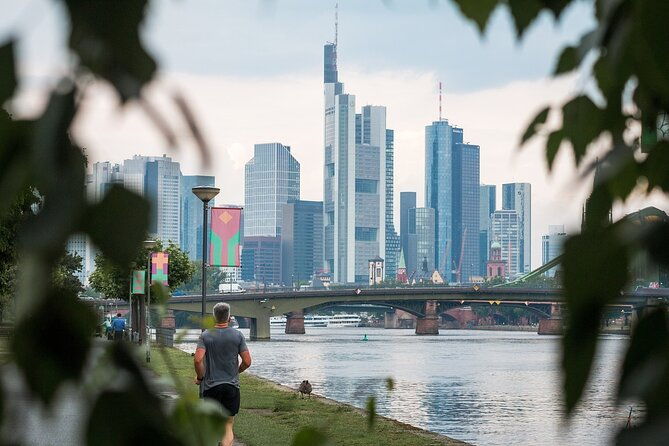guided-walking-tour-in-frankfurt