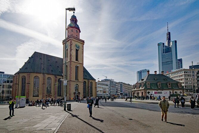 guided-walking-tour-in-frankfurt