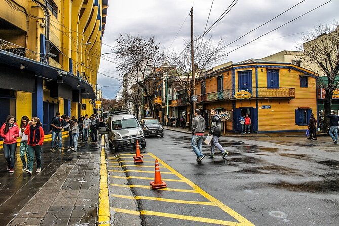 guided-walking-tour-in-la-boca