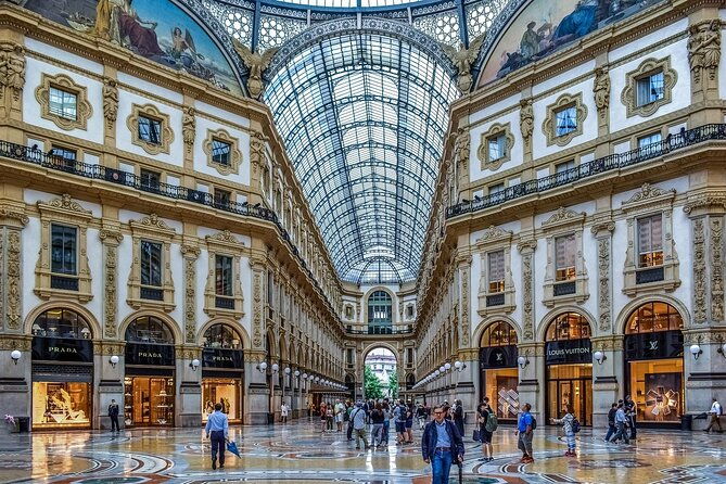 guided-walking-tour-in-milan