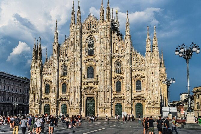 guided-walking-tour-in-milan