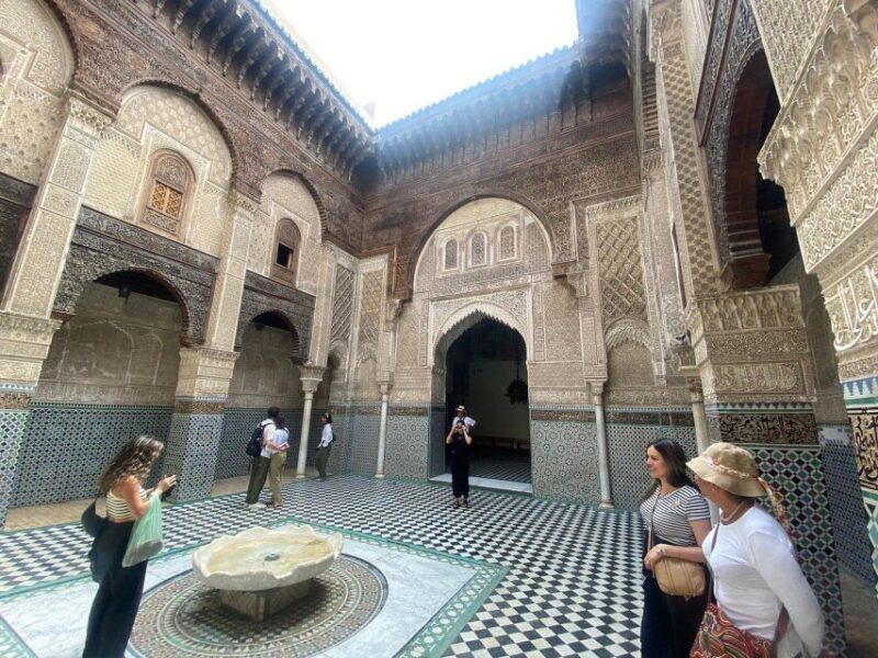 Guided walking tour in Old medina fez - Sampling Moroccan Culture & Cuisine