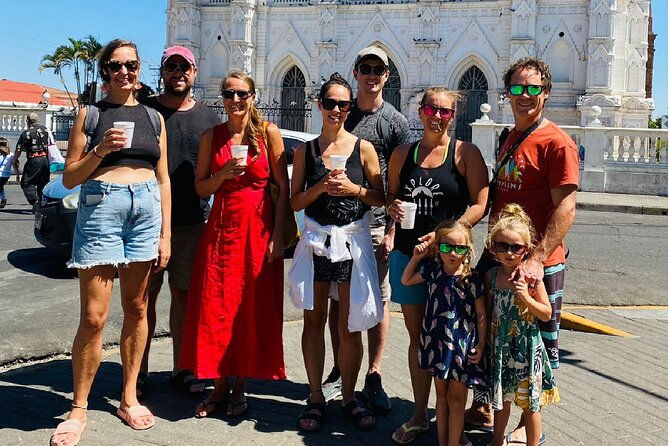 guided-walking-tour-in-santa-ana