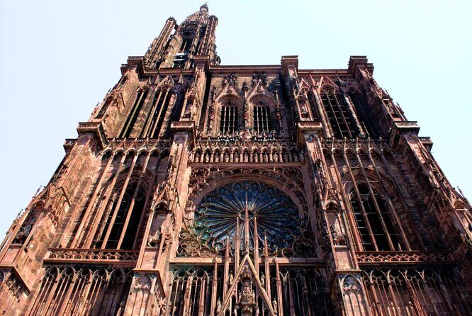 Guided Walking Tour in Strasbourg between History and Curiosities - Key Points