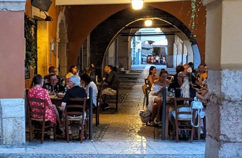 Guided Walking Tour in Verona - The Final Stop: The Duomo and Its Surroundings