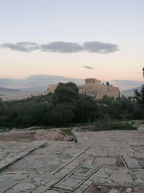 guided-walking-tour-of-acropolis-with-transportation