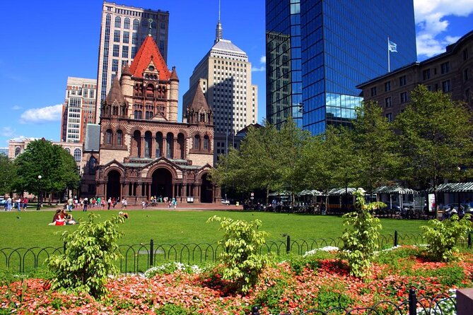 guided-walking-tour-of-copley-square-to-downtown-boston-freedom-trail