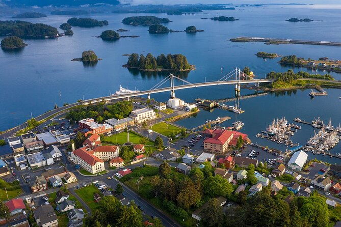 guided-walking-tour-of-sitka-historic-downtown