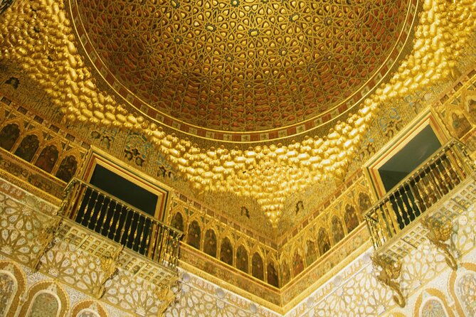 guided-walking-tour-of-the-royal-alcazar-of-seville
