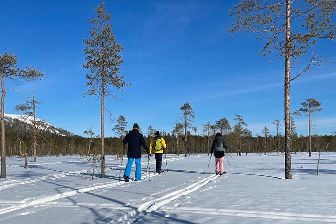 guided-wilderness-skiing-tour-in-pyhatunturi