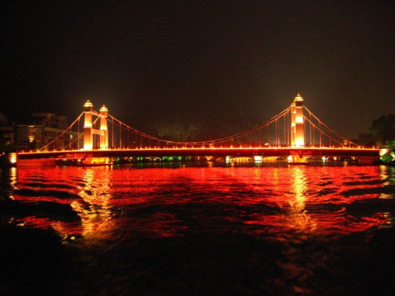 guilin-four-lakes-night-cruise-with-round-trip-transfer