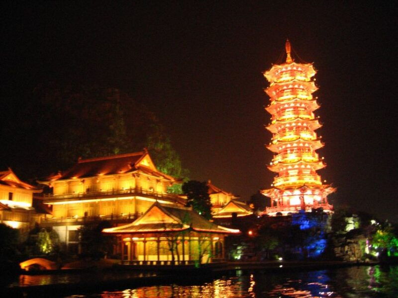 guilin-four-lakes-night-cruise-with-round-trip-transfer