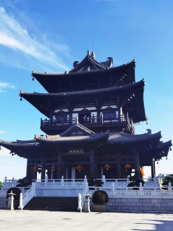 Guilin: Guided Walking Tour with Night Market Visit - Key Points