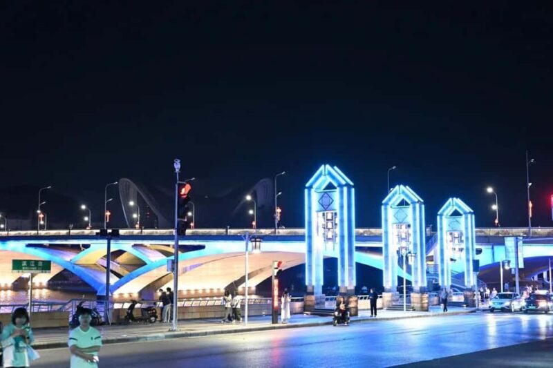 Guilin Local Life & Scenic Wonders: Full-Day in-depth city - Authentic Experiences & Local Insights